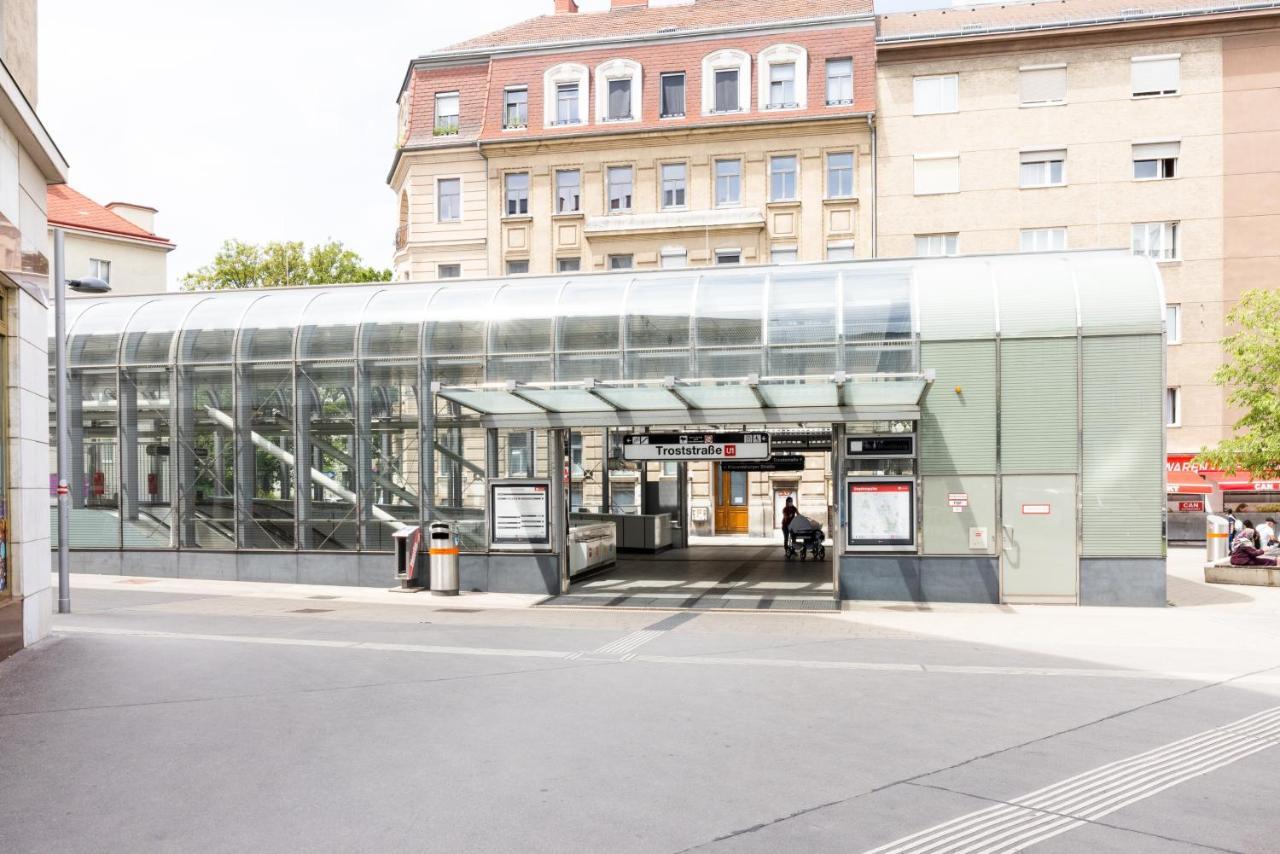 Yeshello Vienna Central Station Apartment Exterior photo